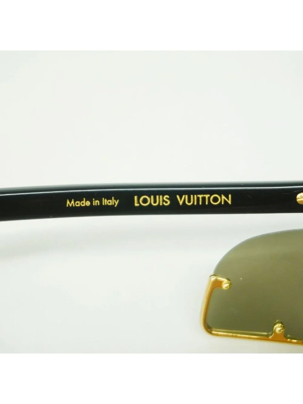 Louis Vuitton this authentic